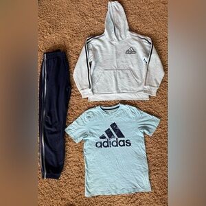 Adidas Kids Blue, Green & Gray Sweatshirt/Sweat pants suit